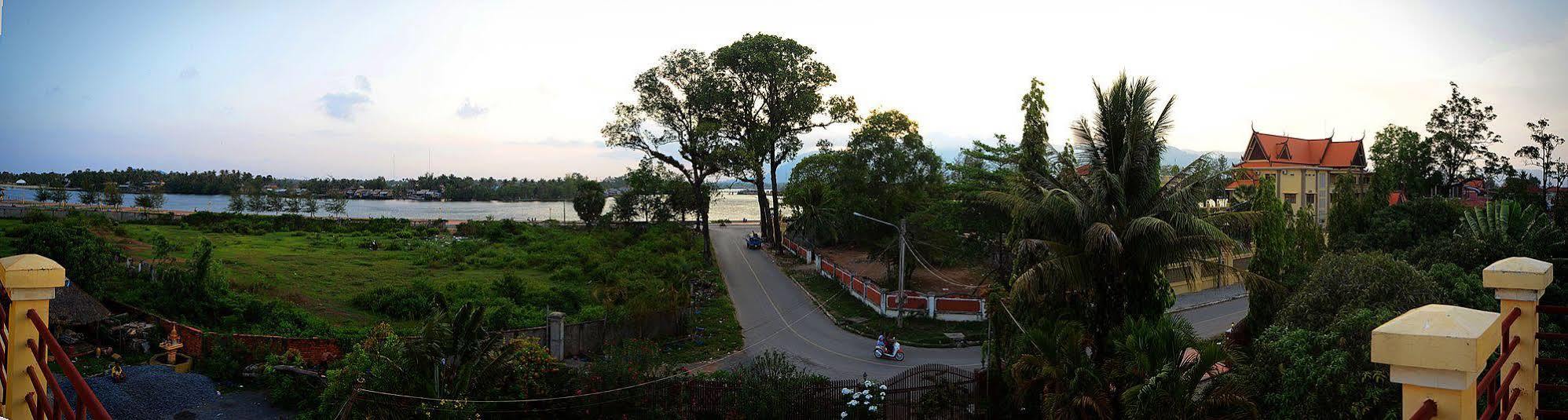 Hotel Mea Culpa Kampot Exterior foto
